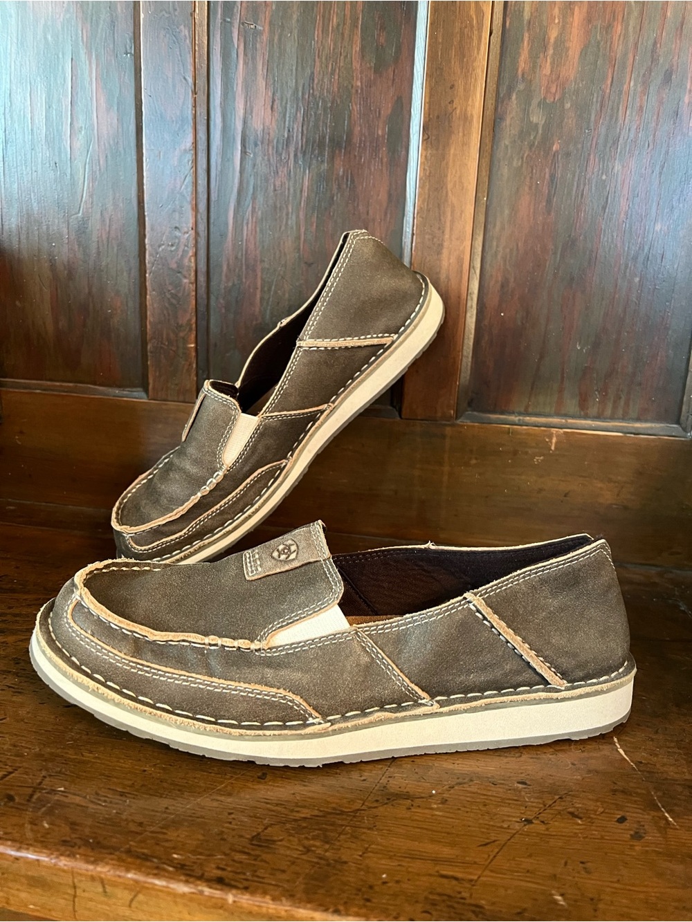 Ariat Women’s Slip-On Casual Loafers in Distressed Brown
